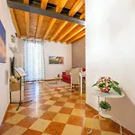 Apartment Arena Mazzini